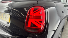 MINI Cooper 1.5 C Classic [Level 2] 3dr Auto Petrol Hatchback